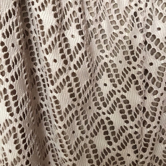 Lace romper - Picture 4 of 7